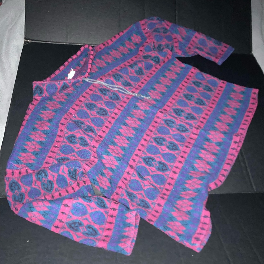 Patterned Blue and Pink Women's pullover